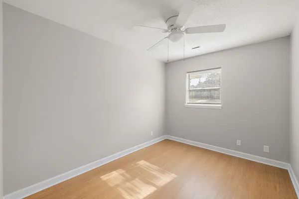 $2,495 | 1358 Briarfield Avenue, Charleston, SC 29412