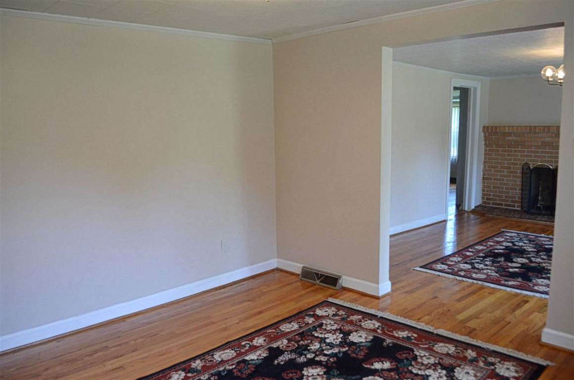 424 Osteen Road Piedmont, SC 29673 - Photo 4 of 36 Gallery Image 4