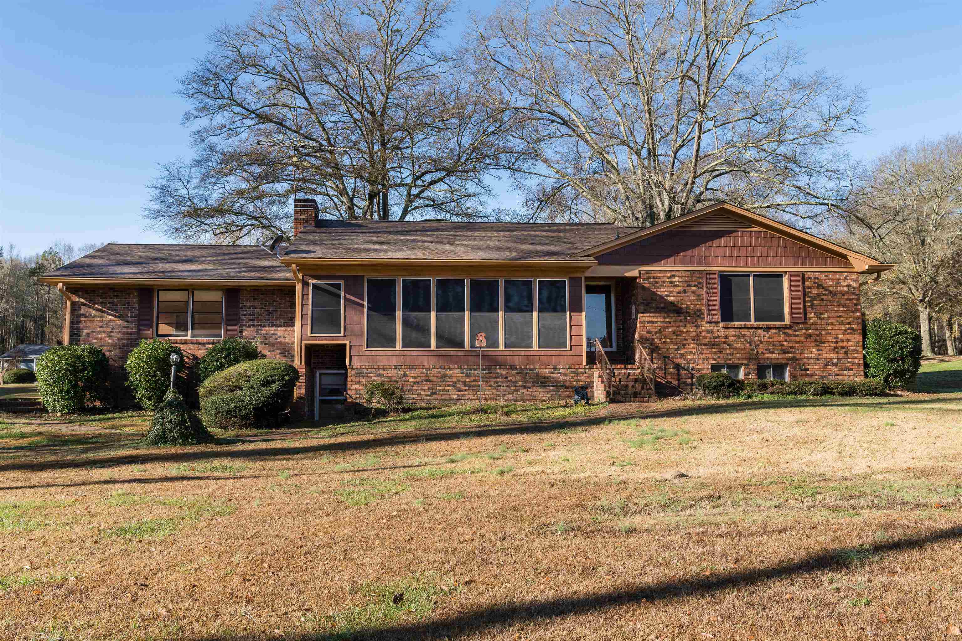 371 Lancaster Road Spartanburg, SC 29306 - Photo 1 of 32 Gallery Image 1