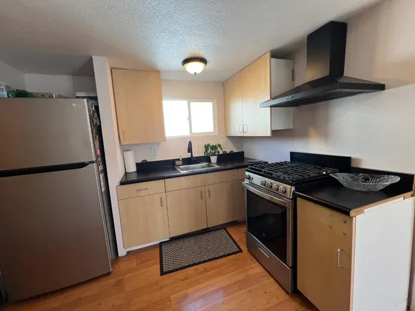 $97,900 | 360 East Grant Line Road, Unit 11, Tracy, CA 95376