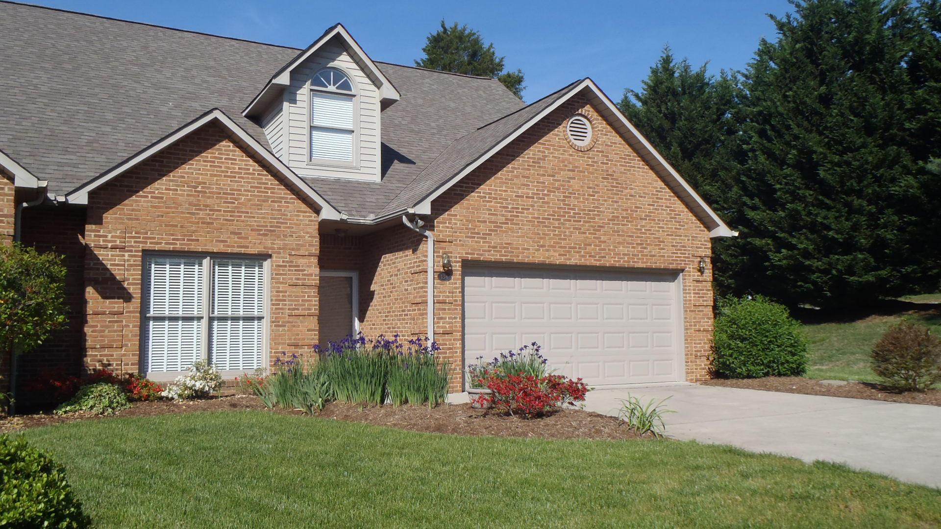 134 Emory Lane Oak Ridge, TN 37830 - Photo 1 of 16 134 Emory Lane_spring 2014