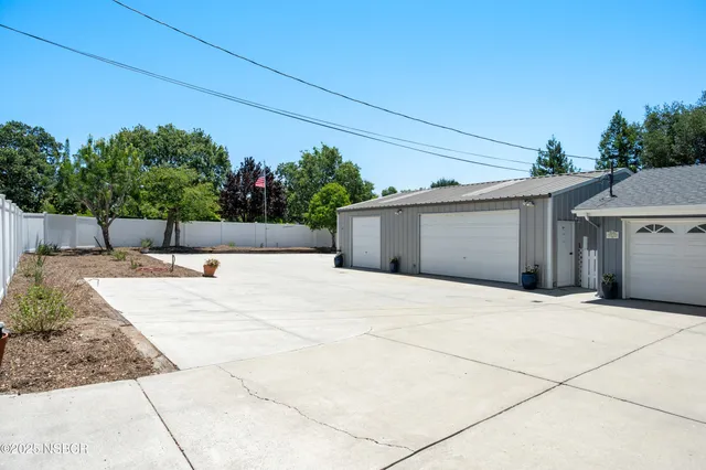 $1,695,000 | 1011 North Refugio Road, Santa Ynez, CA 93463