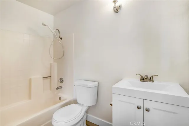 $479,900 | 702 Clearwater Drive, Perris, CA 92571