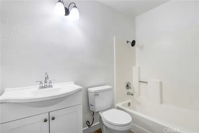 $479,900 | 702 Clearwater Drive, Perris, CA 92571