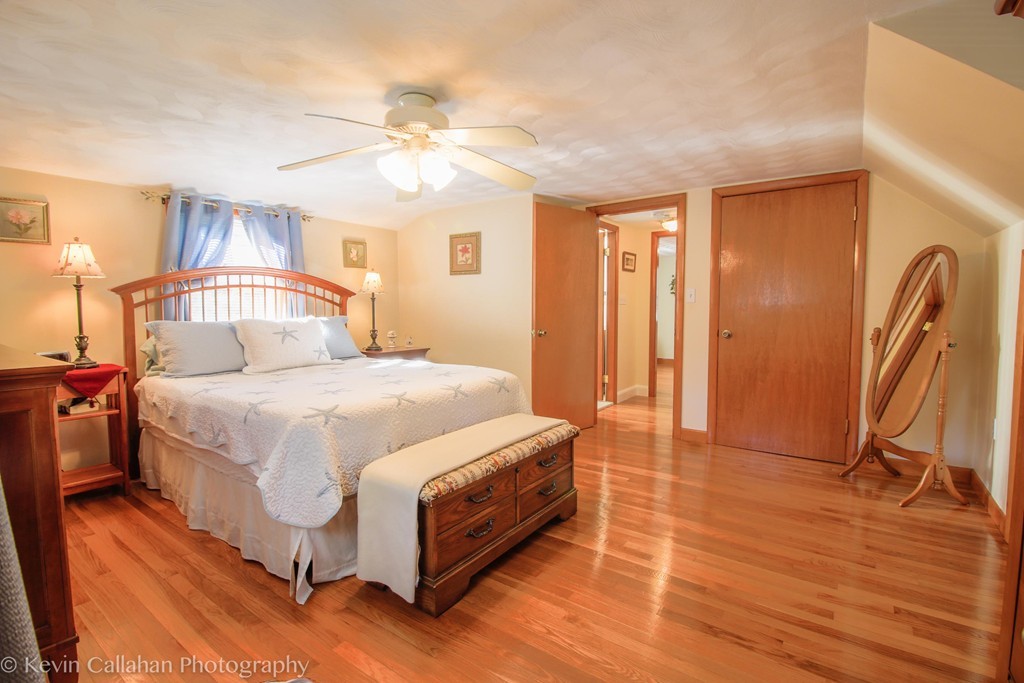 56 Sycamore Road Melrose, MA 02176 - Photo 11 of 30 Gallery Image 11