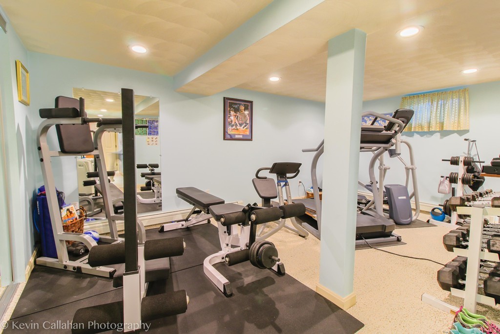 56 Sycamore Road Melrose, MA 02176 - Photo 20 of 30 Gallery Image 20