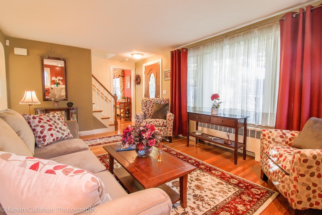 56 Sycamore Road Melrose, MA 02176 - Photo 3 of 30 Gallery Image 3