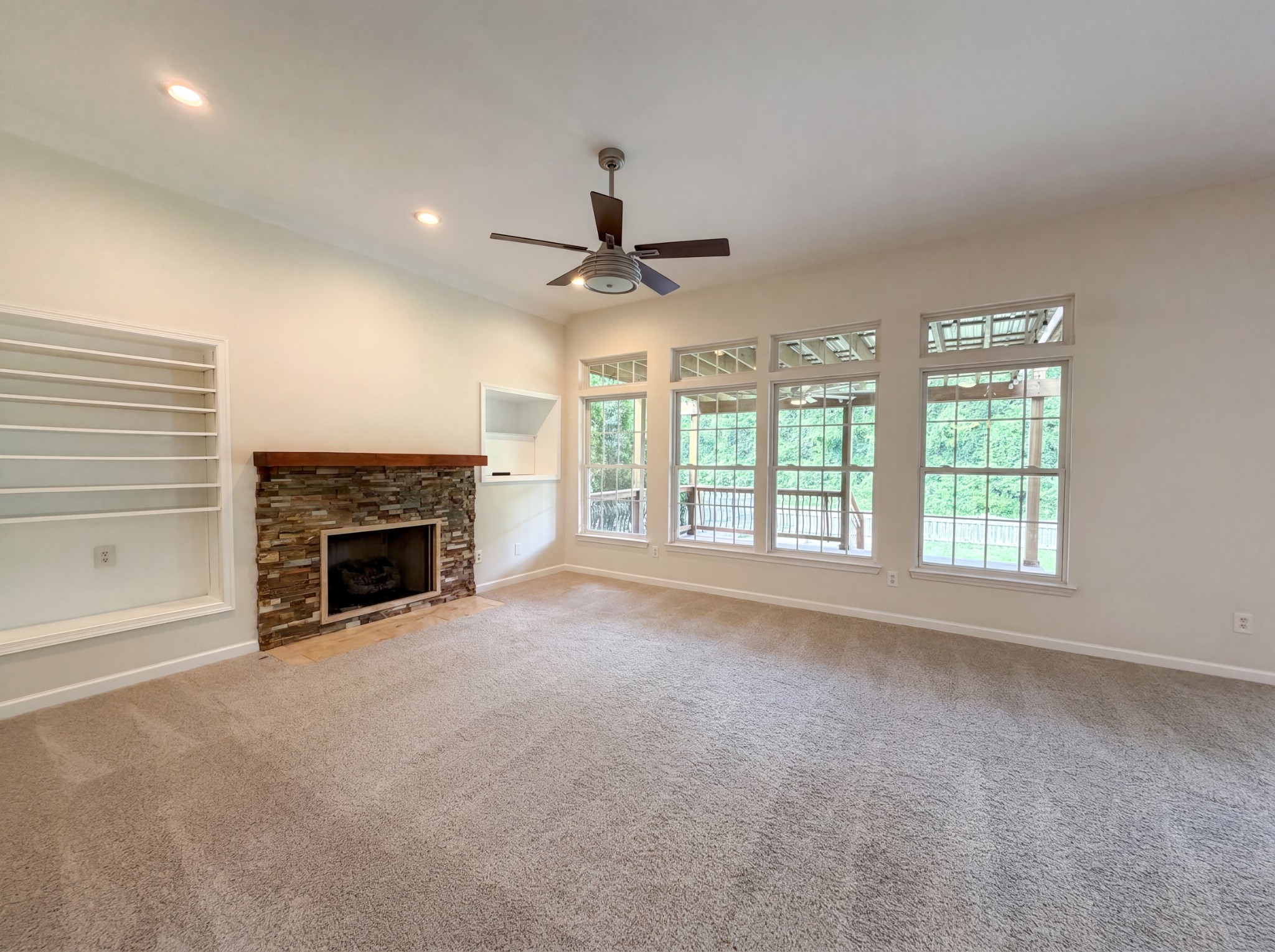1027 Countess Lane Spring Hill, TN 37174 - Photo 13 of 31
