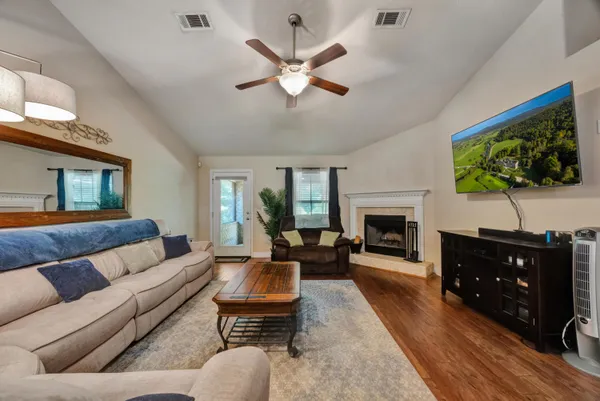 $389,000 | 2428 Genevieve Way, Crestview, FL 32536