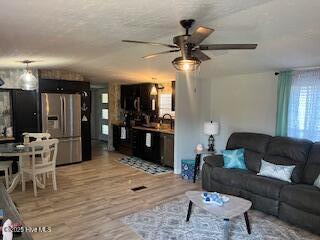 6110 Gordon Road Wilmington, NC 28405 - Photo 3 of 26 image17