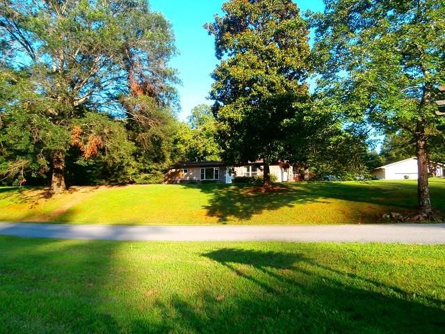 717 Orchard Road Oliver Springs, TN 37840 - Photo 2 of 15 P7100032