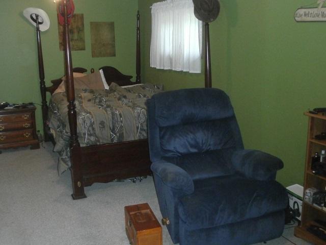717 Orchard Road Oliver Springs, TN 37840 - Photo 13 of 15 P7120044