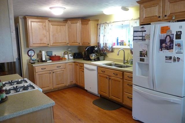 717 Orchard Road Oliver Springs, TN 37840 - Photo 10 of 15 P1170772