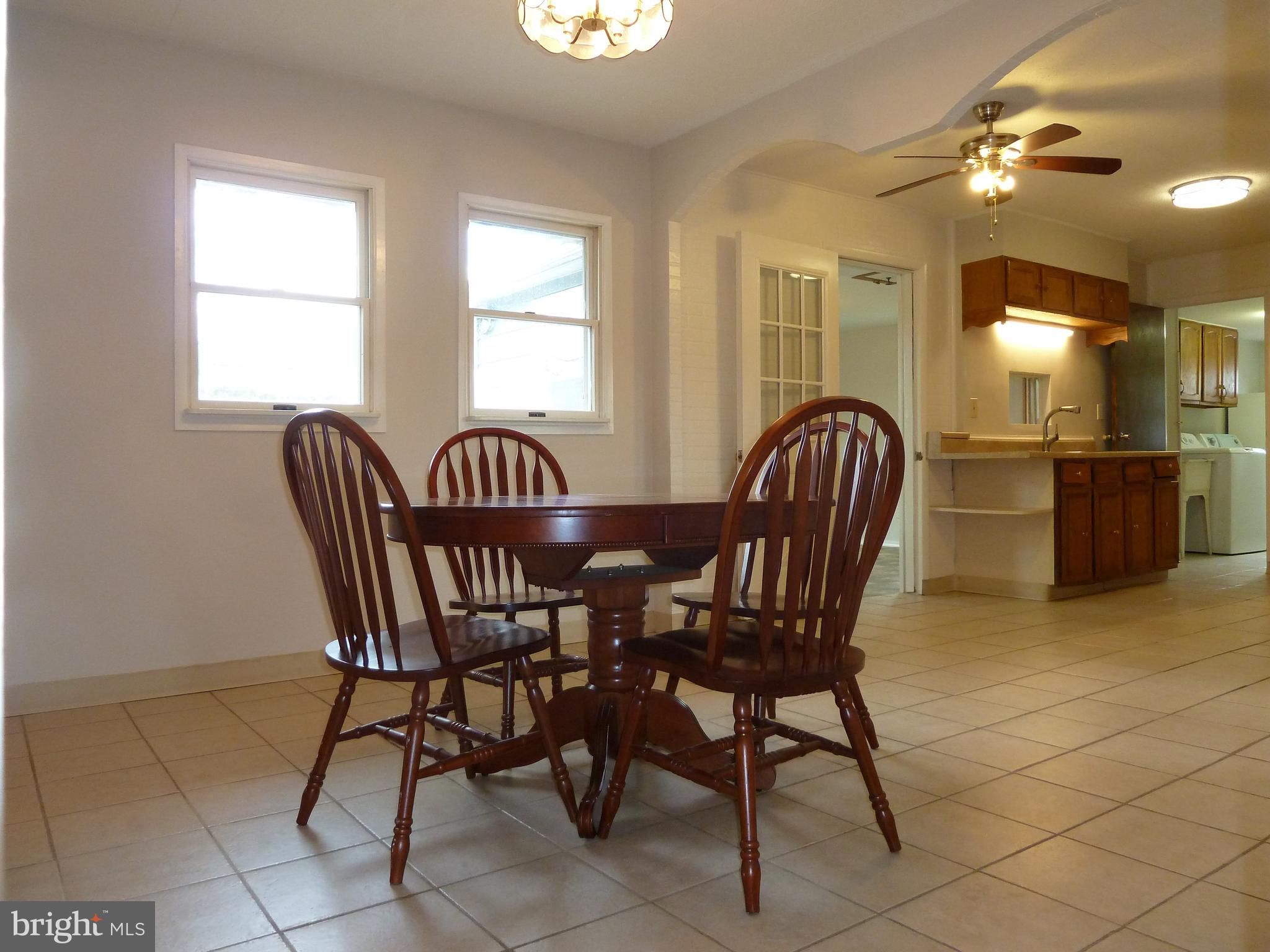 263 Yorkshire Road Fairless Hills, PA 19030 - Photo 3 of 11 Dining Room