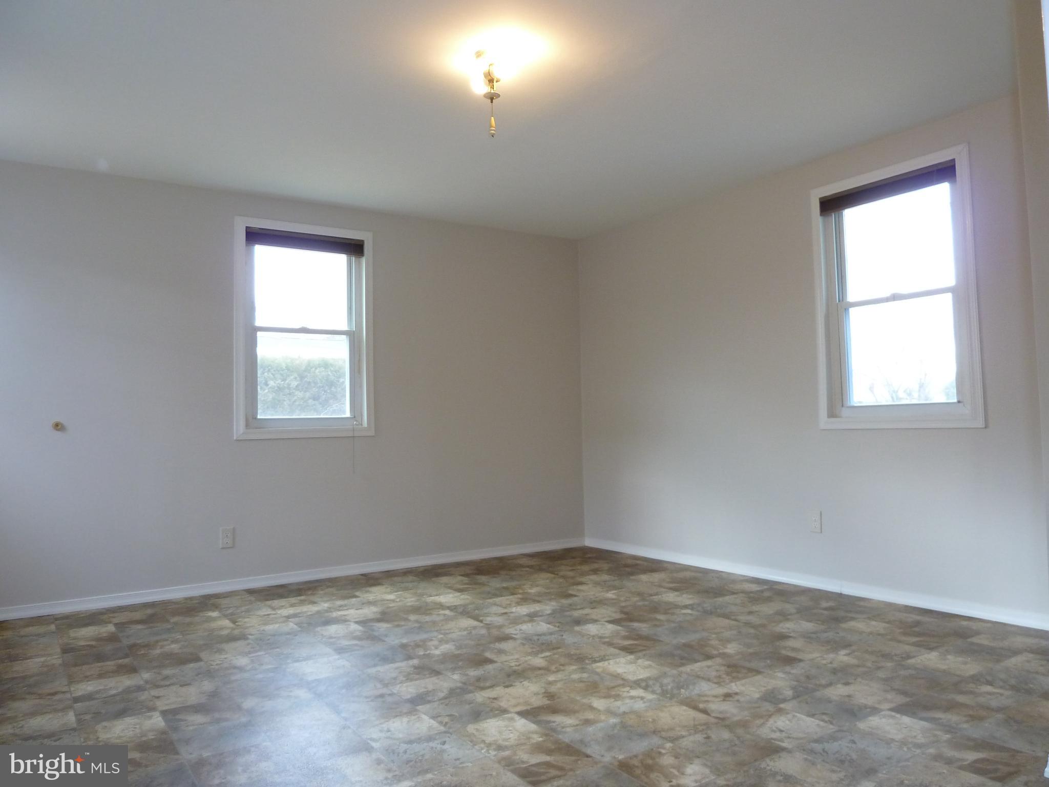 263 Yorkshire Road Fairless Hills, PA 19030 - Photo 5 of 11 Master Bedroom