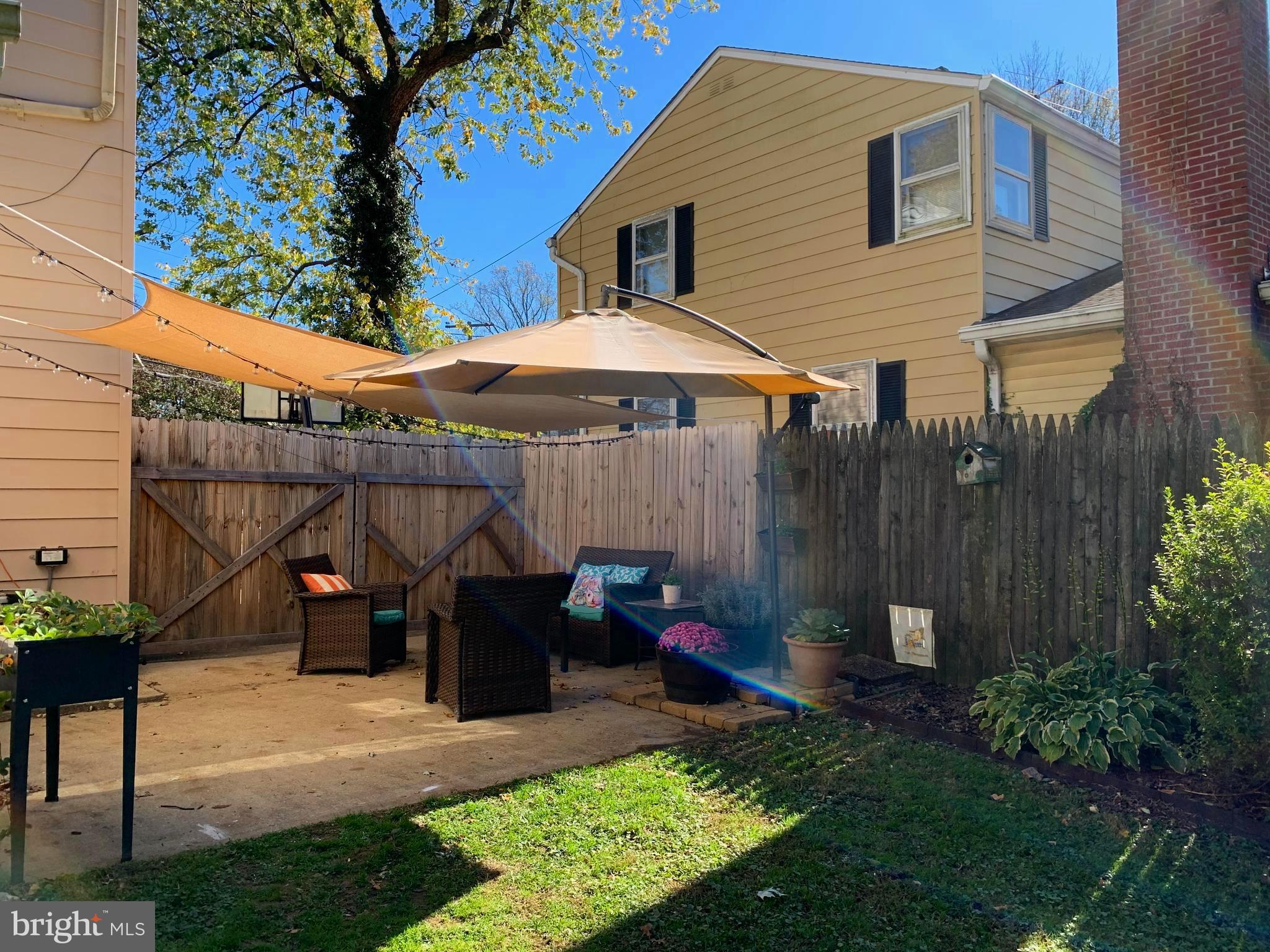 604 Norhurst Way Baltimore, MD 21228 - Photo 31 of 48 Great for entertaining!