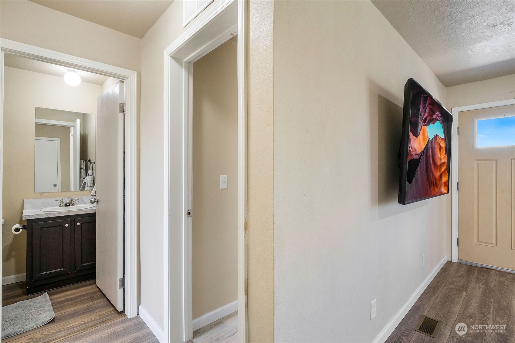 3087 Rd F Northeast Moses Lake, WA 98837 - Photo 16 of 29 Gallery Image 16
