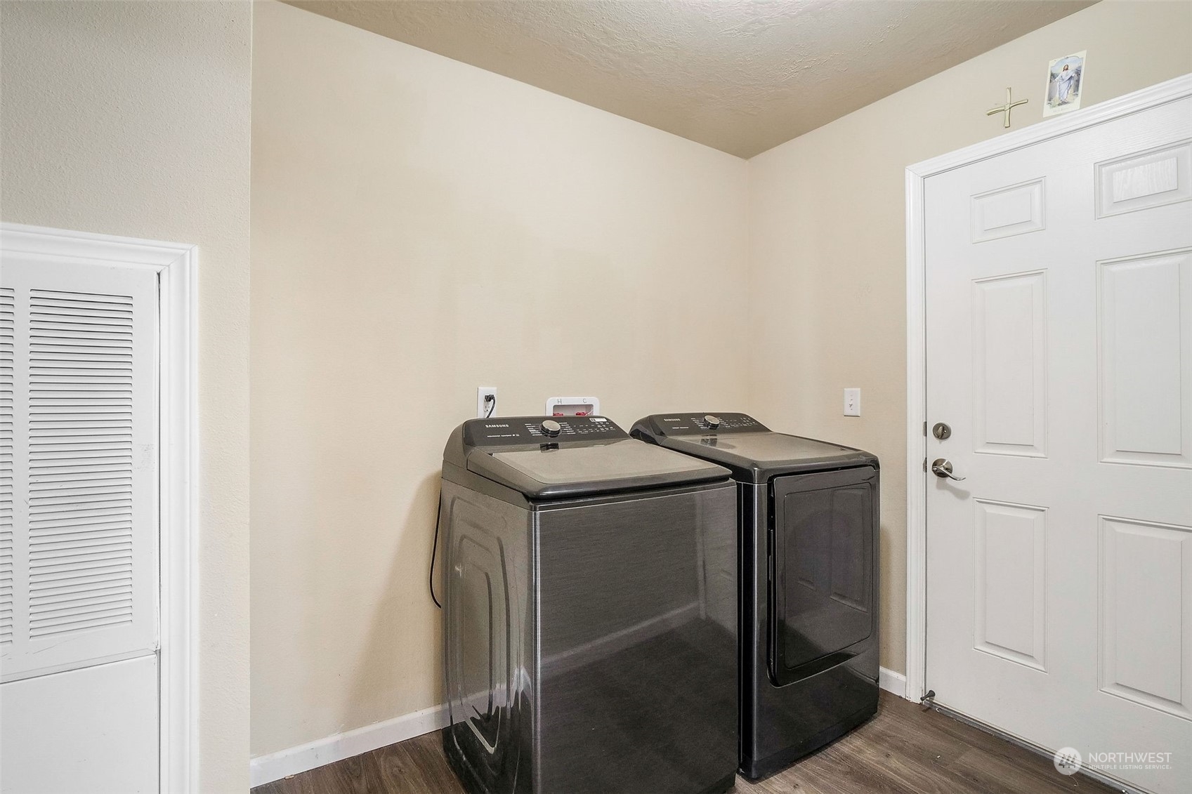 3087 Rd F Northeast Moses Lake, WA 98837 - Photo 20 of 29 Gallery Image 20
