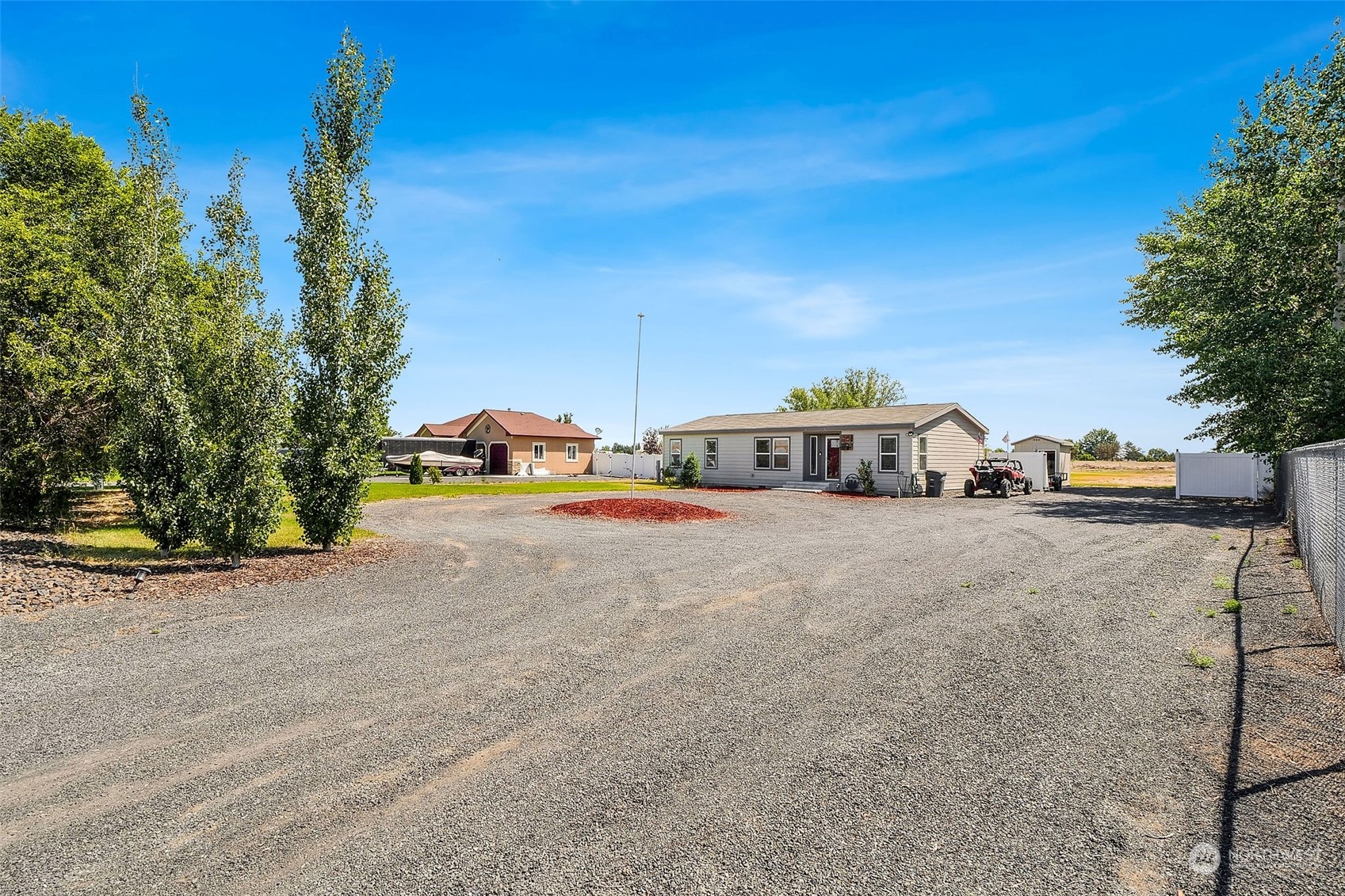 3087 Rd F Northeast Moses Lake, WA 98837 - Photo 2 of 29 Gallery Image 2