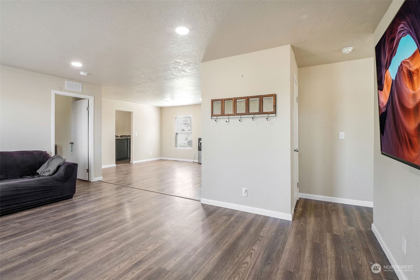 3087 Rd F Northeast Moses Lake, WA 98837 - Photo 6 of 29 Gallery Image 6