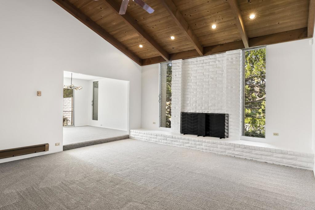 16138 Via Madera Circa West Rancho Santa Fe, CA 92091 - Photo 6 of 44