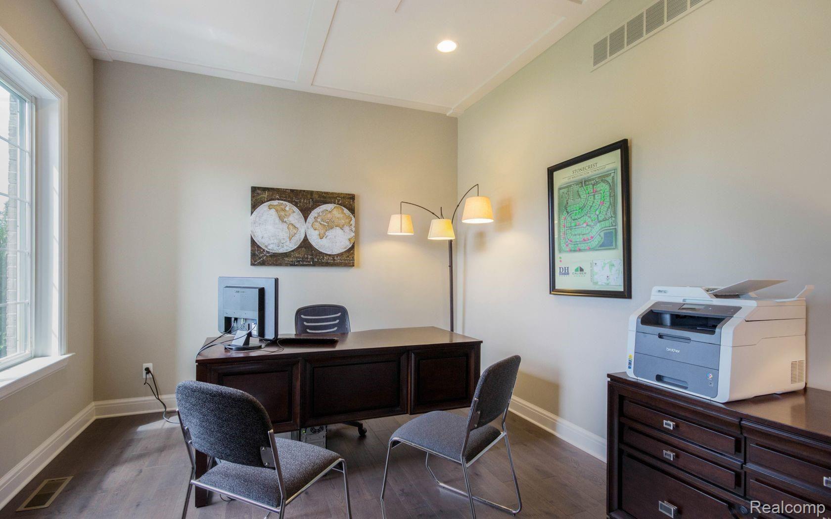 1719 Traceky Drive Rochester, MI 48306 - Photo 4 of 39 5.jpg