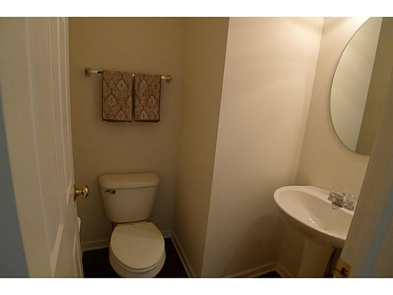 9094 Rider Drive Fishers, IN 46038 - Photo 10 of 22 Gallery Image 10