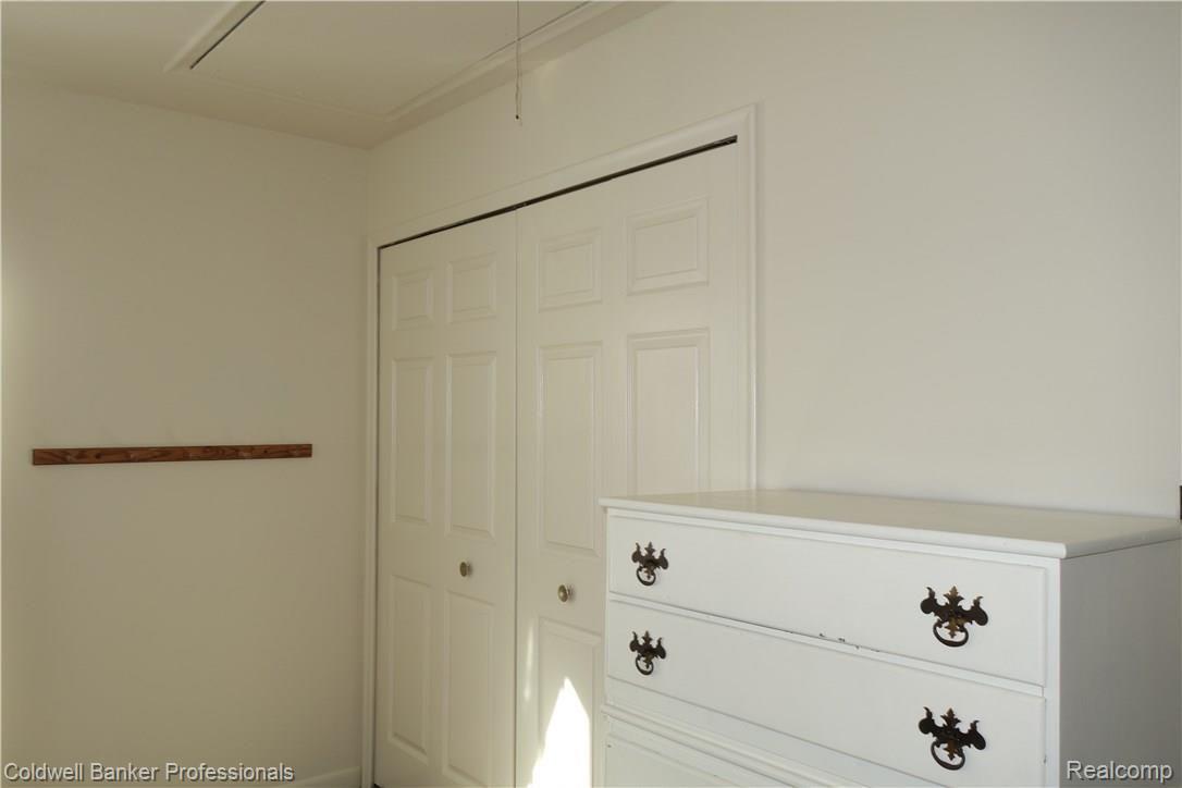 8870 Perry Lake Road Clarkston, MI 48348 - Photo 15 of 44 lots of wall space and closet space in bedrooms