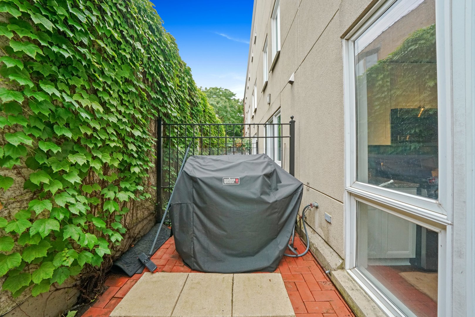 3910 North Fremont Street, Unit F Chicago, IL 60613 - Photo 17 of 36