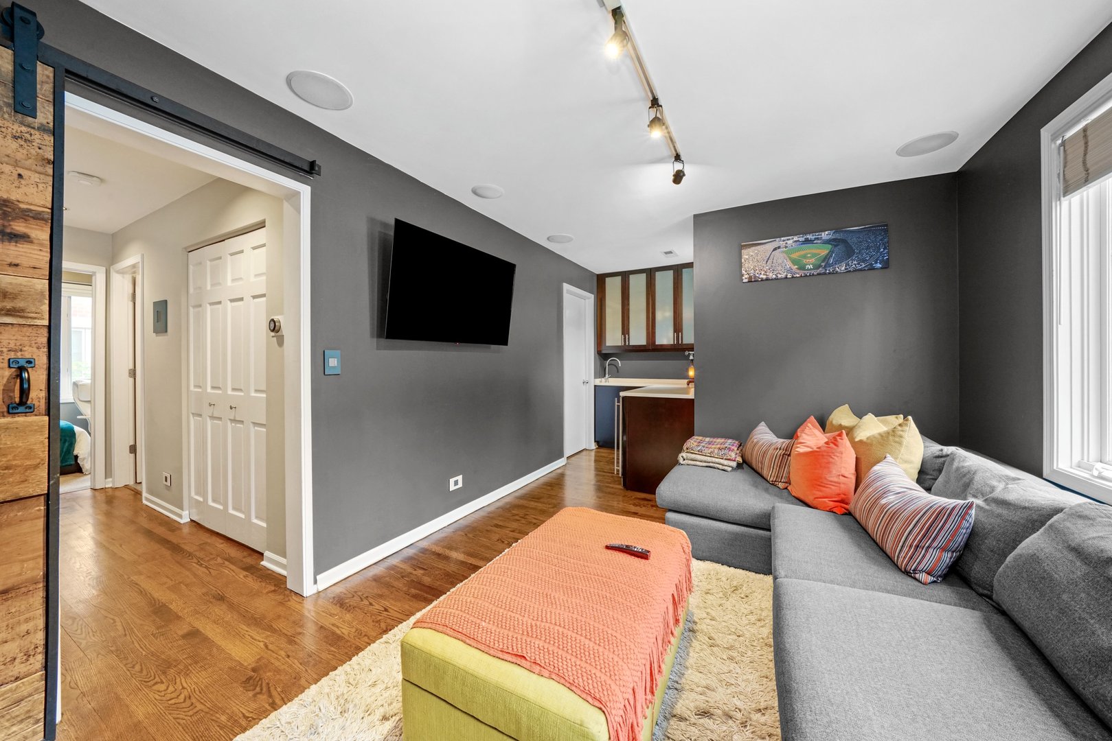 3910 North Fremont Street, Unit F Chicago, IL 60613 - Photo 18 of 36