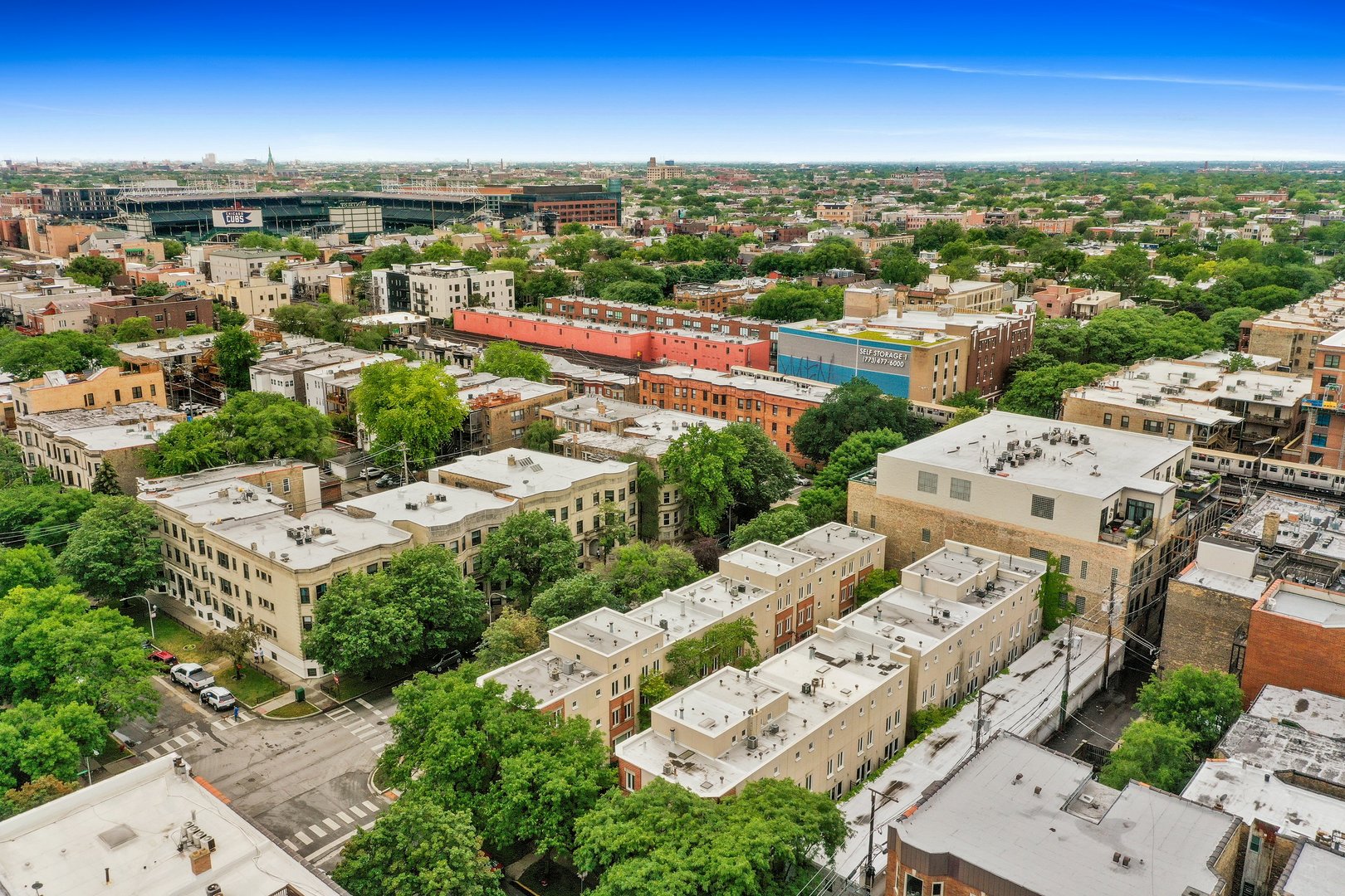 3910 North Fremont Street, Unit F Chicago, IL 60613 - Photo 3 of 36