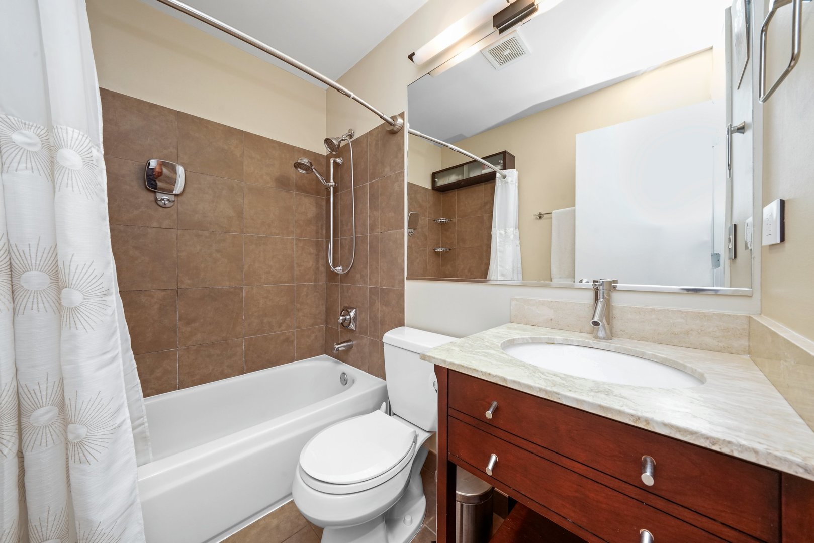3910 North Fremont Street, Unit F Chicago, IL 60613 - Photo 21 of 36