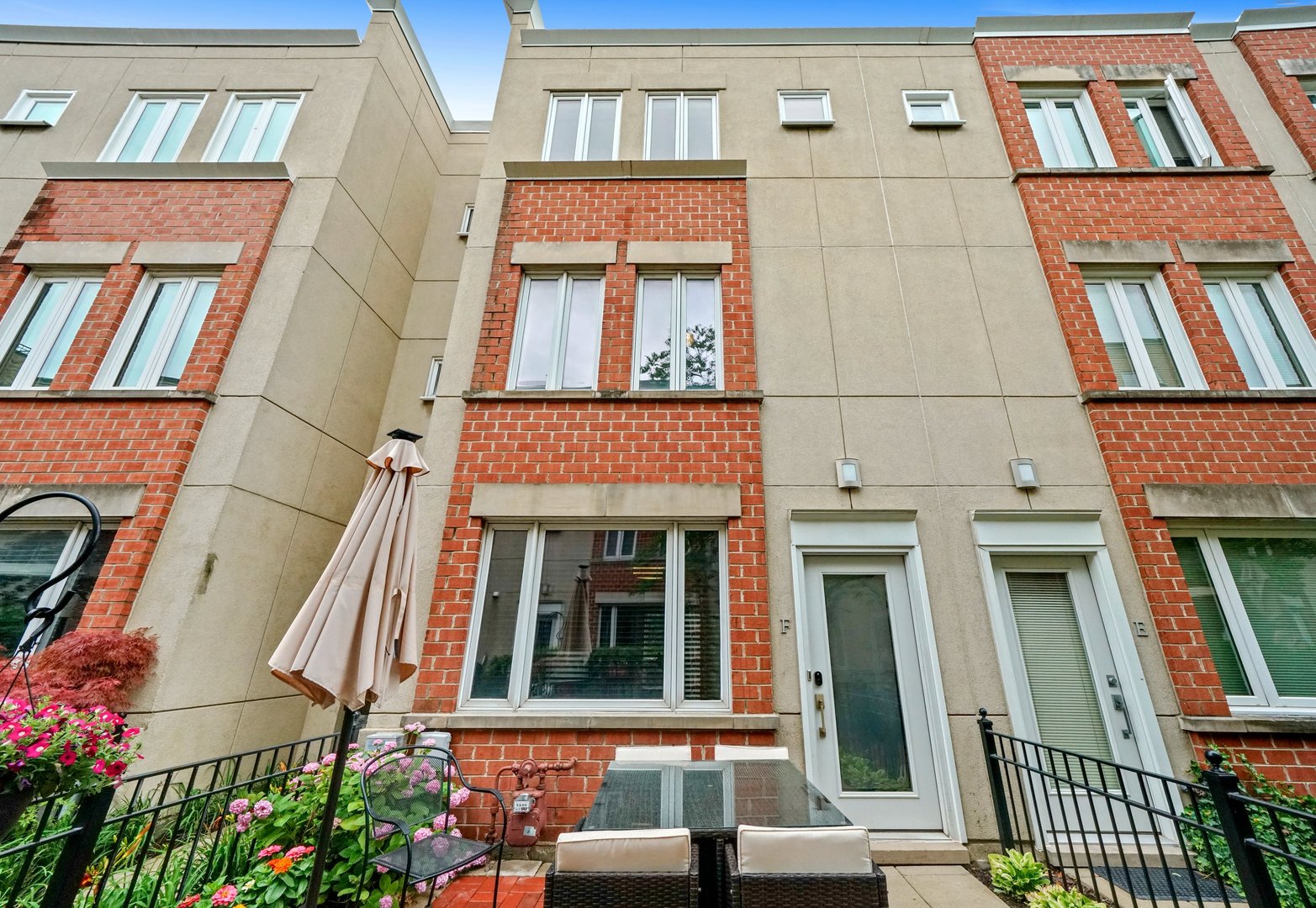 3910 North Fremont Street, Unit F Chicago, IL 60613 - Photo 30 of 36