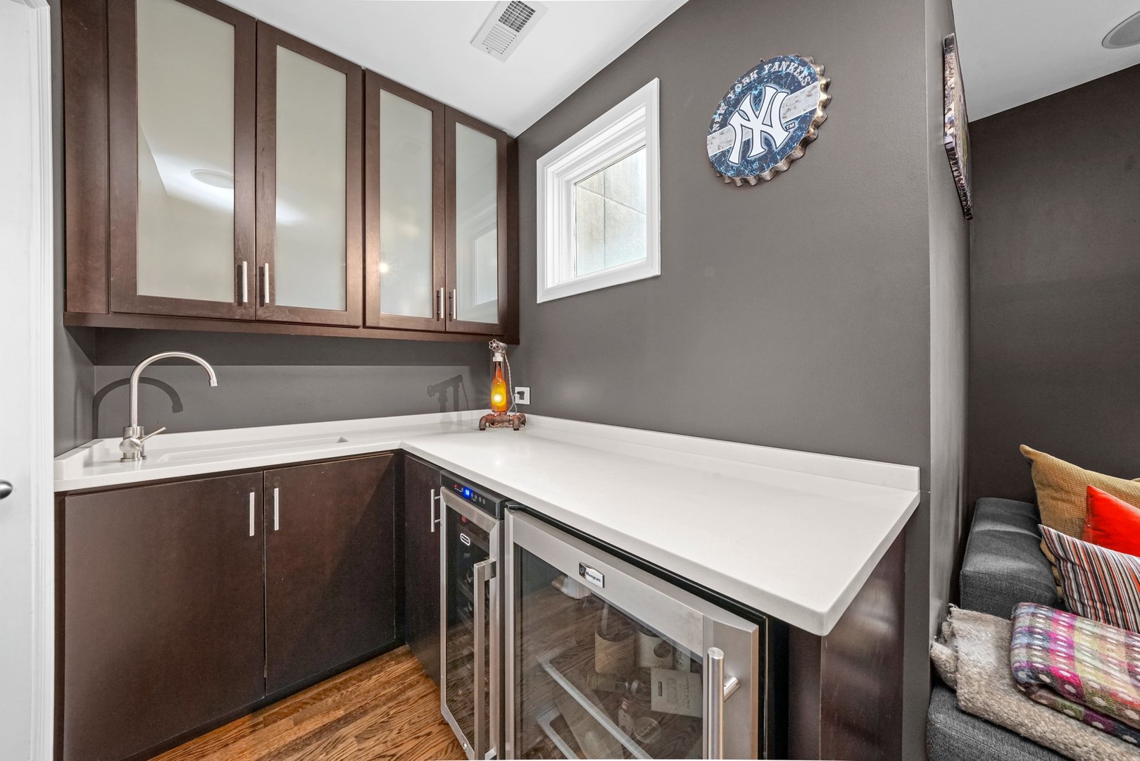 3910 North Fremont Street, Unit F Chicago, IL 60613 - Photo 7 of 36