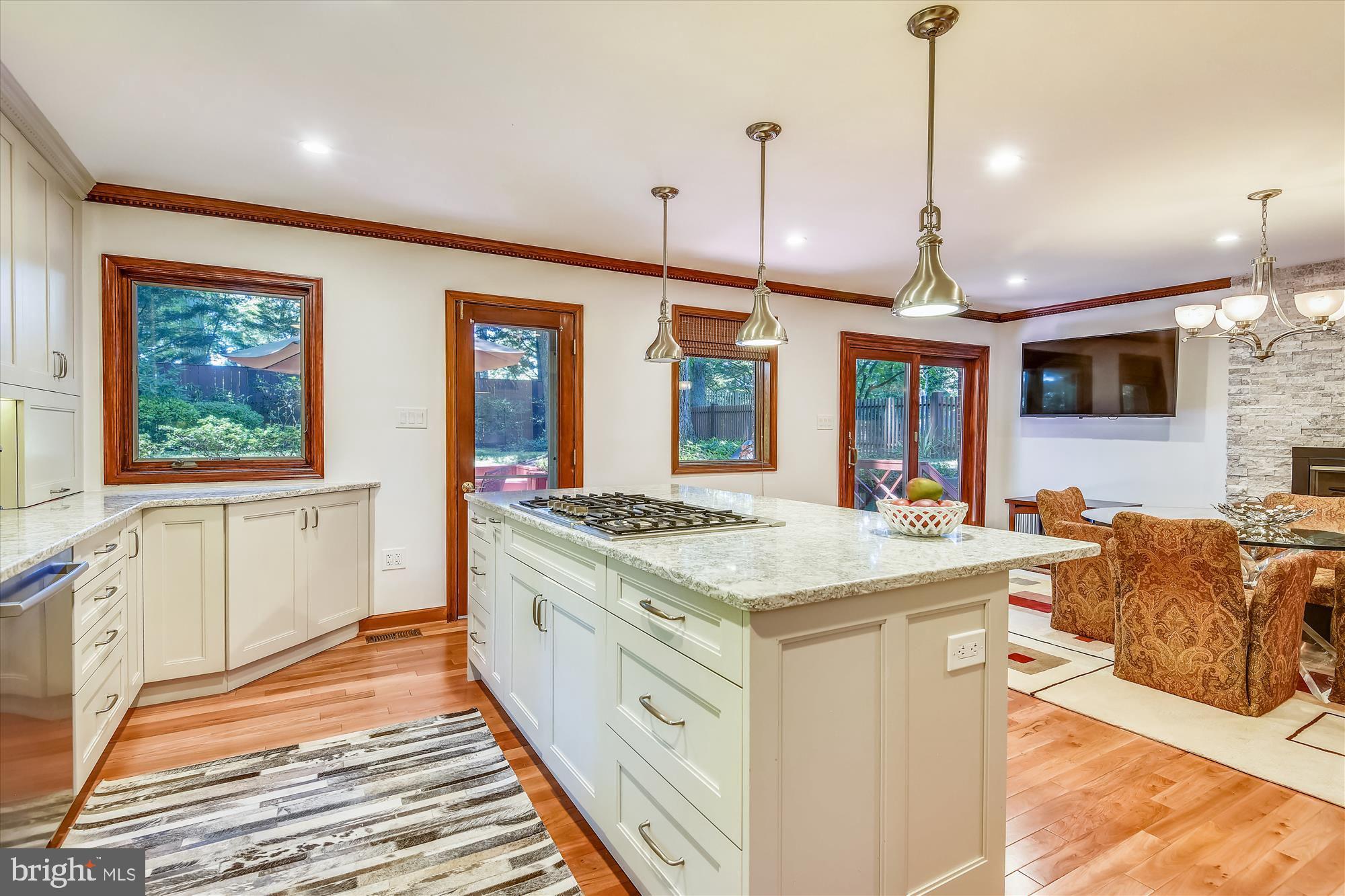 1152 Randolph Road McLean, VA 22101 - Photo 8 of 45 Gallery Image 8