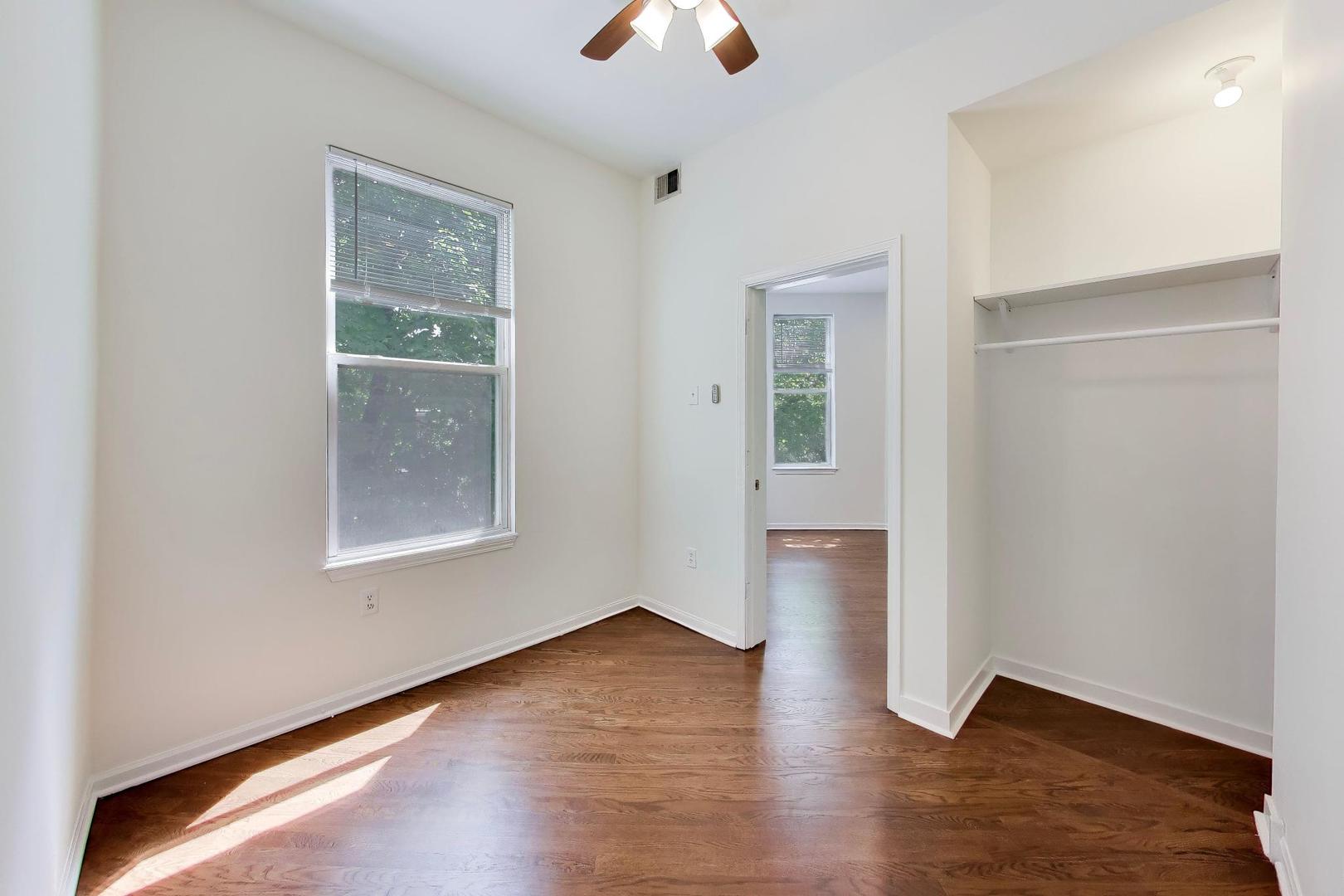 3308 North Racine Avenue, Unit 2 Chicago, IL 60657 - Photo 11 of 14