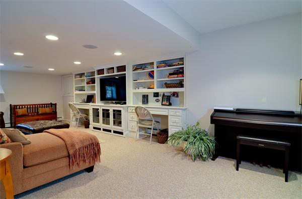 15 Salem Road Wellesley, MA 02481 - Photo 16 of 20 Gallery Image 16