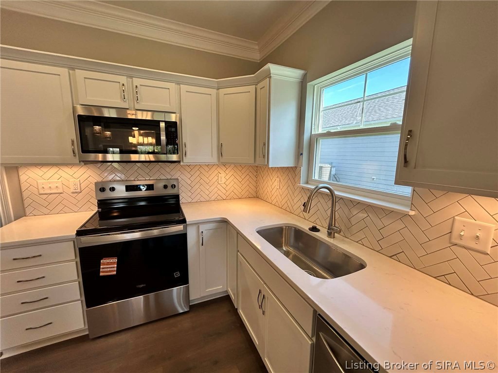 2113 Loop Island Way New Albany, IN 47150 - Photo 2 of 30