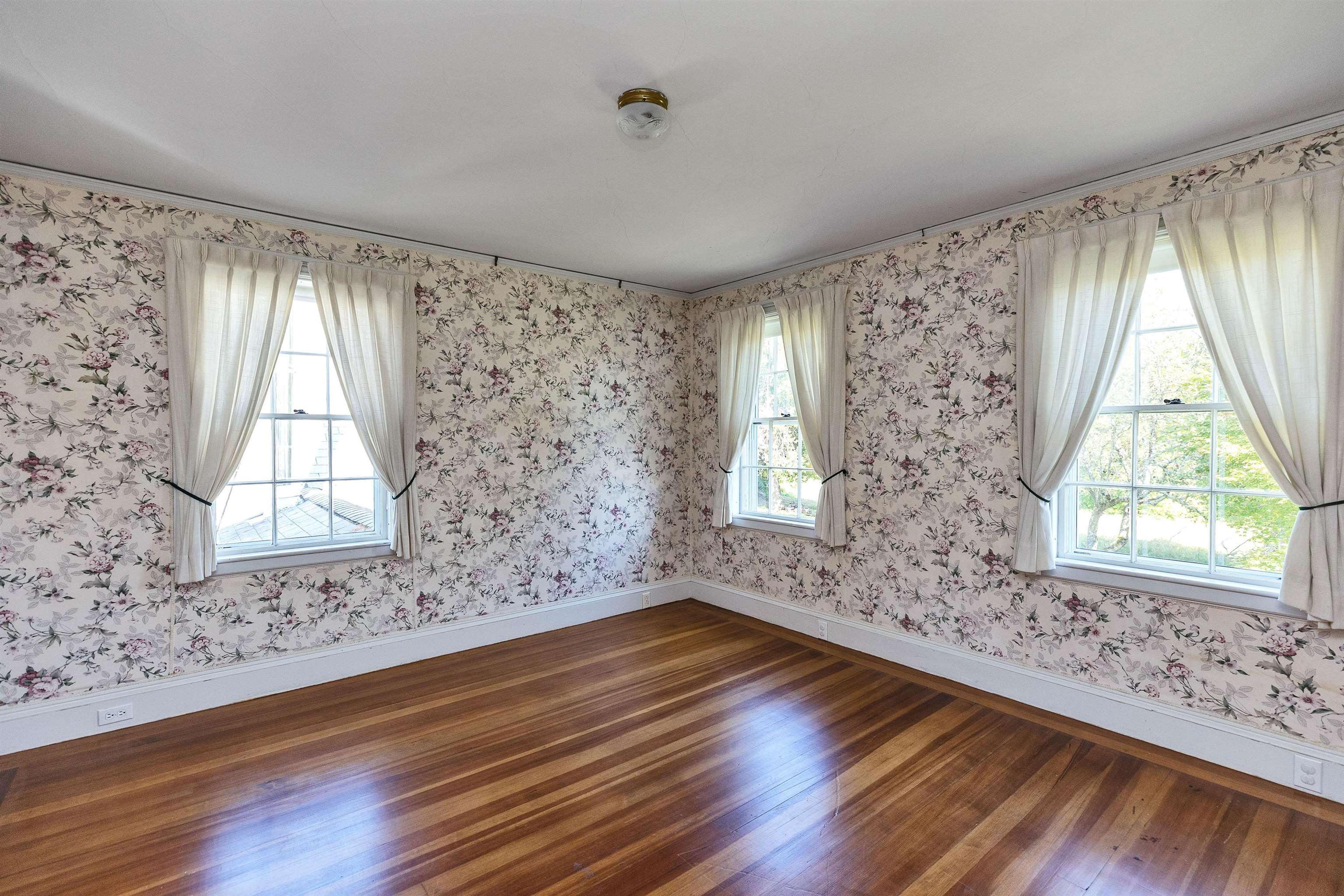 81 Old Street Road Peterborough, NH 03458 - Photo 15 of 40 Gallery Image 15