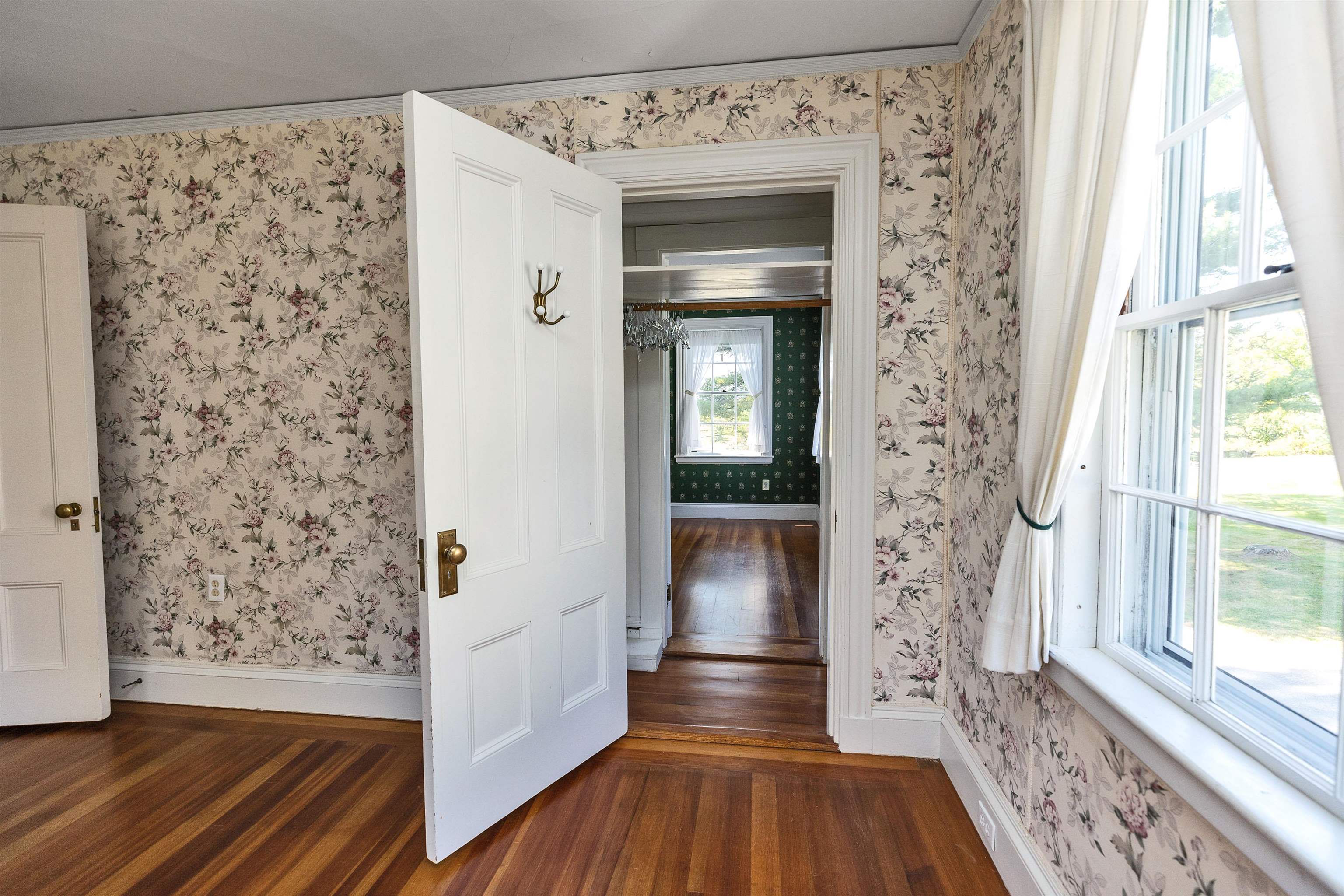 81 Old Street Road Peterborough, NH 03458 - Photo 17 of 40 Gallery Image 17