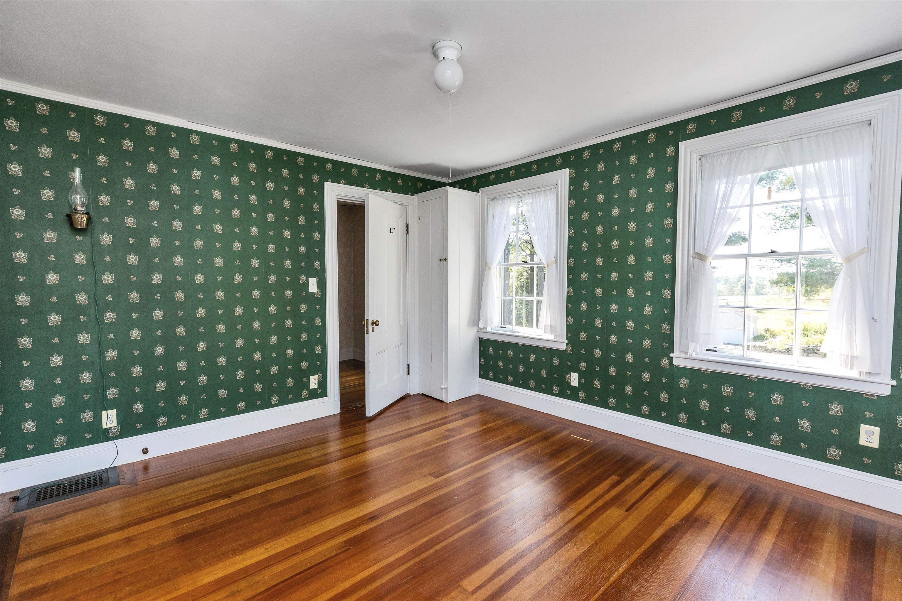 81 Old Street Road Peterborough, NH 03458 - Photo 19 of 40 Gallery Image 19