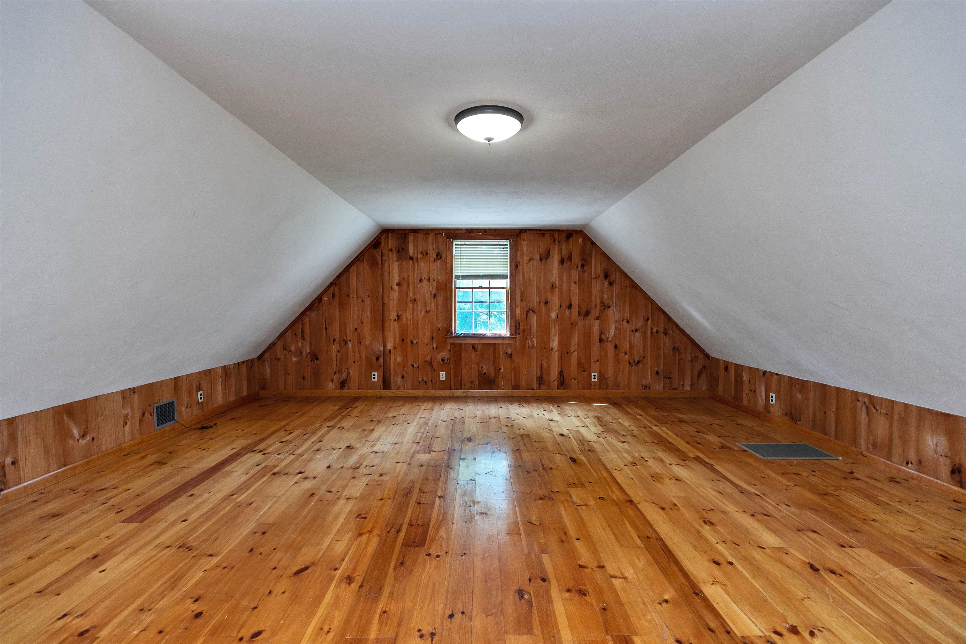 81 Old Street Road Peterborough, NH 03458 - Photo 27 of 40 Gallery Image 27
