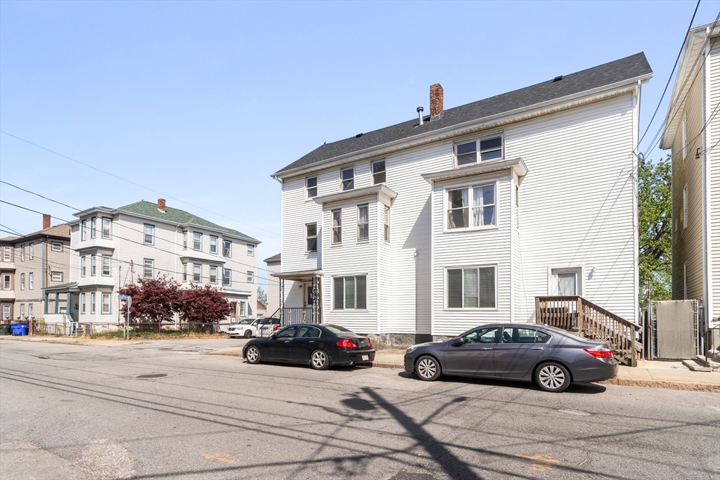 916-922 Rodman Street Fall River, MA 02721 - Photo 3 of 17