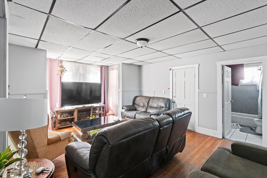 916-922 Rodman Street Fall River, MA 02721 - Photo 8 of 17