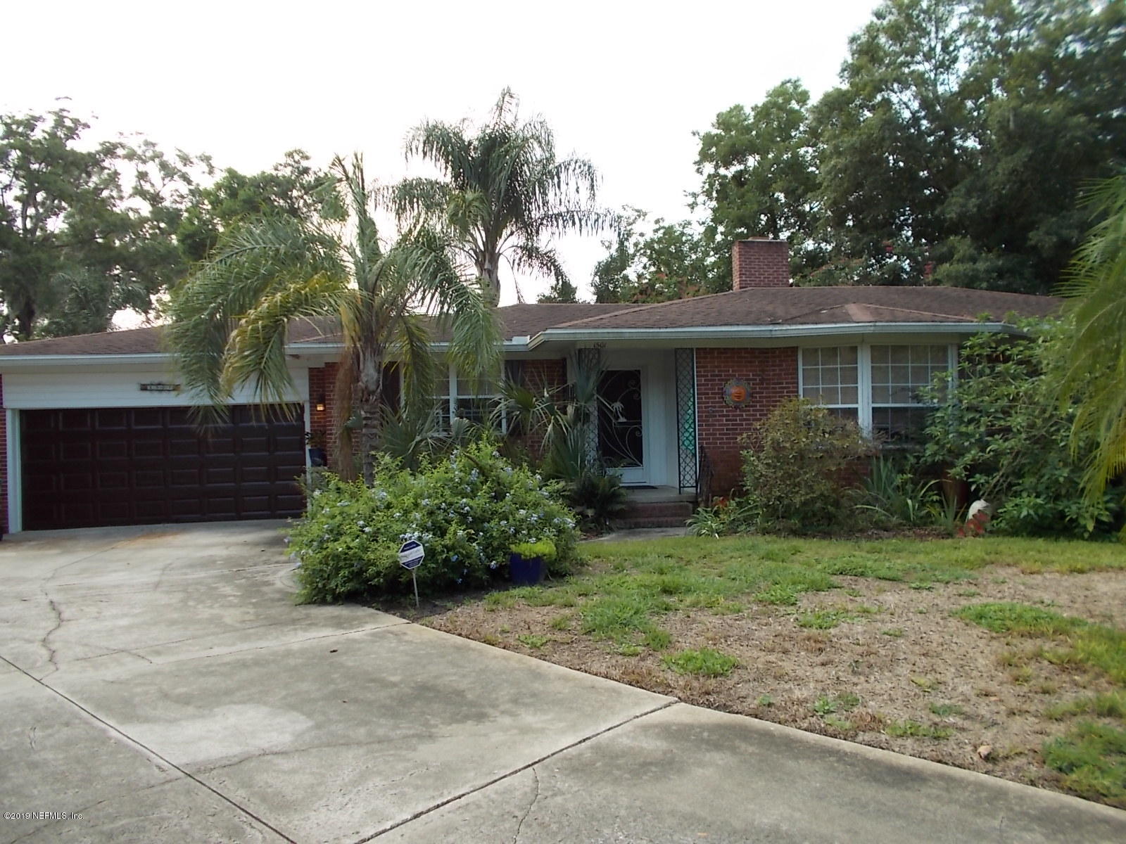 1501 River Bluff Road North Jacksonville, FL 32211 - Photo 1 of 33 a front view of a house with garden
