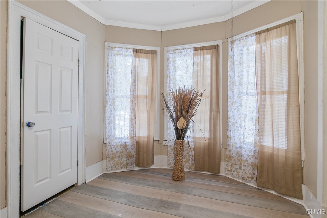 306 Shuart Avenue Syracuse, NY 13203 - Photo 14 of 48