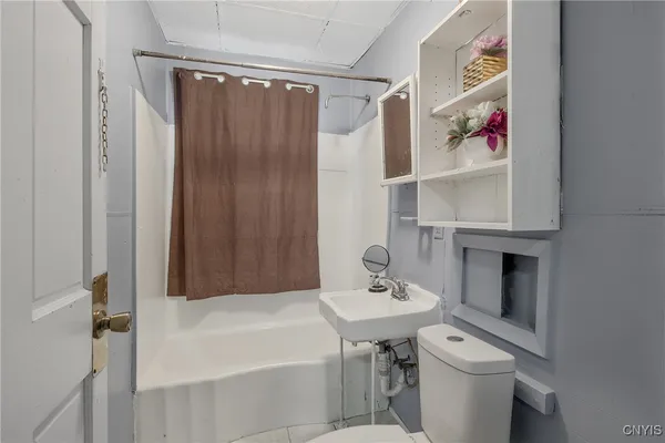 $245,000 | 306 Shuart Avenue, Syracuse, NY 13203