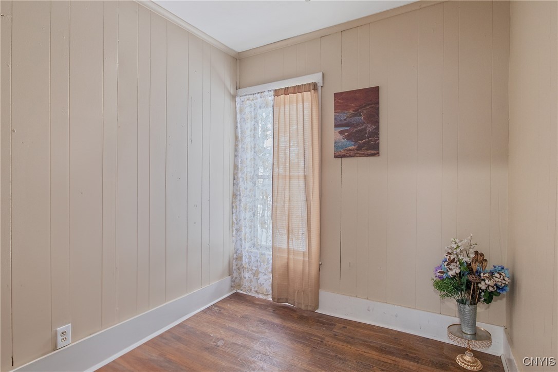 306 Shuart Avenue Syracuse, NY 13203 - Photo 19 of 48