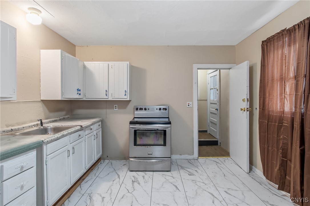 306 Shuart Avenue Syracuse, NY 13203 - Photo 21 of 48