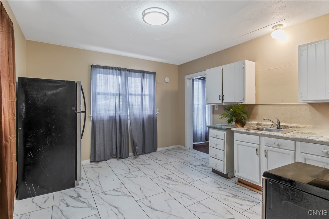 306 Shuart Avenue Syracuse, NY 13203 - Photo 22 of 48